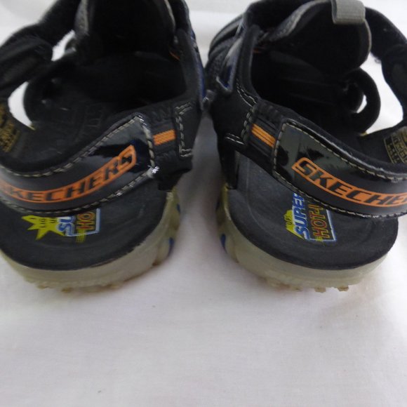 SKECHERS | size 2, kids |  Black and Gray Skechers Sandals - Picture 3 of 4